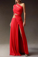 High Hollowed-out Maxi Dress in Red
