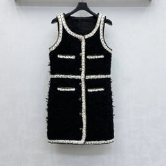 Wool sleeveless Short Dress in black