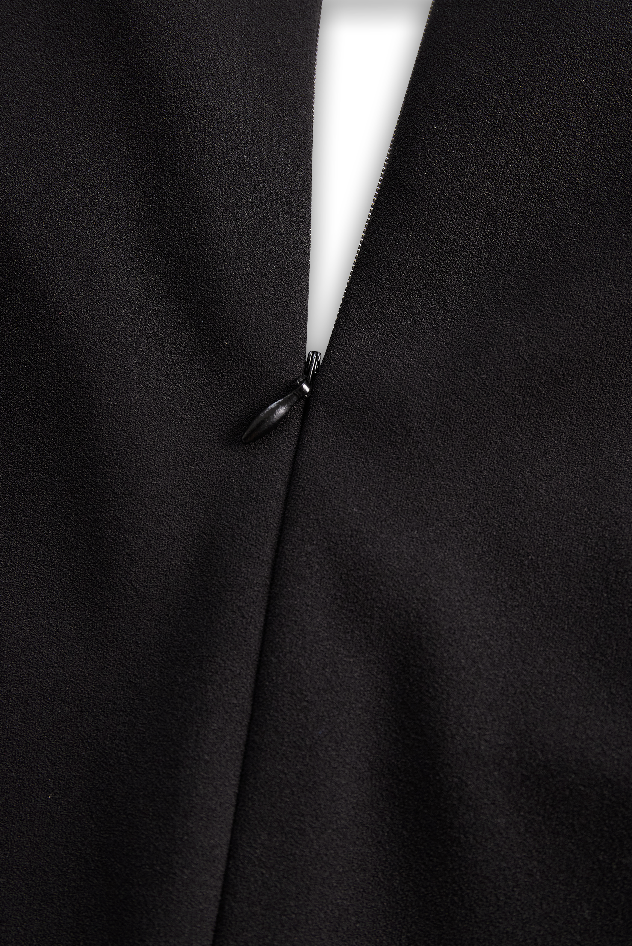 Refined Black Sheath Dress with Mandarin Collar