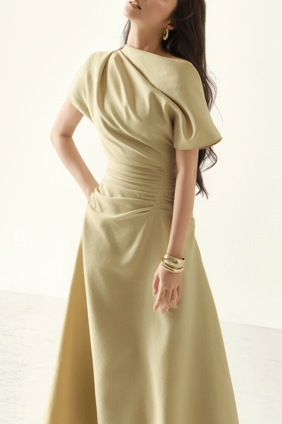 Asymmetrical Off Shoulder Ruched Waist Midi Dress