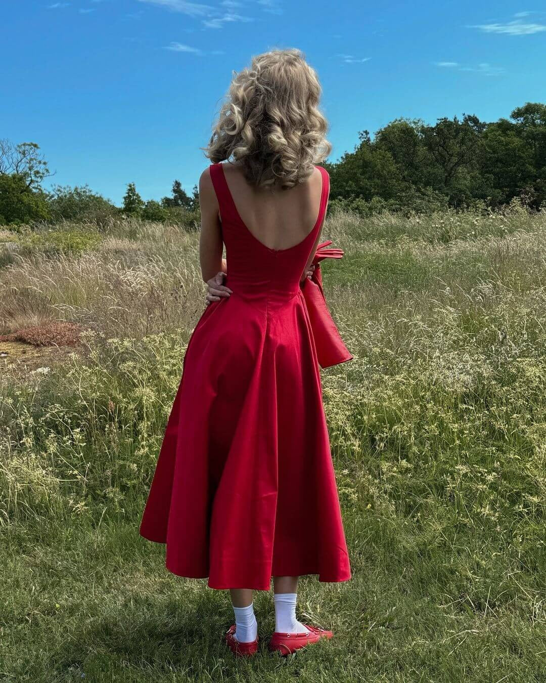 Stretch Cotton Sateen Midi Dress in red
