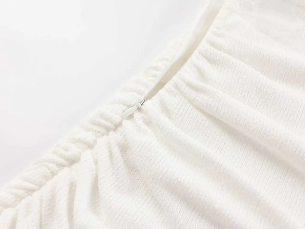 White Lace Spliced Knitted Mini Dress