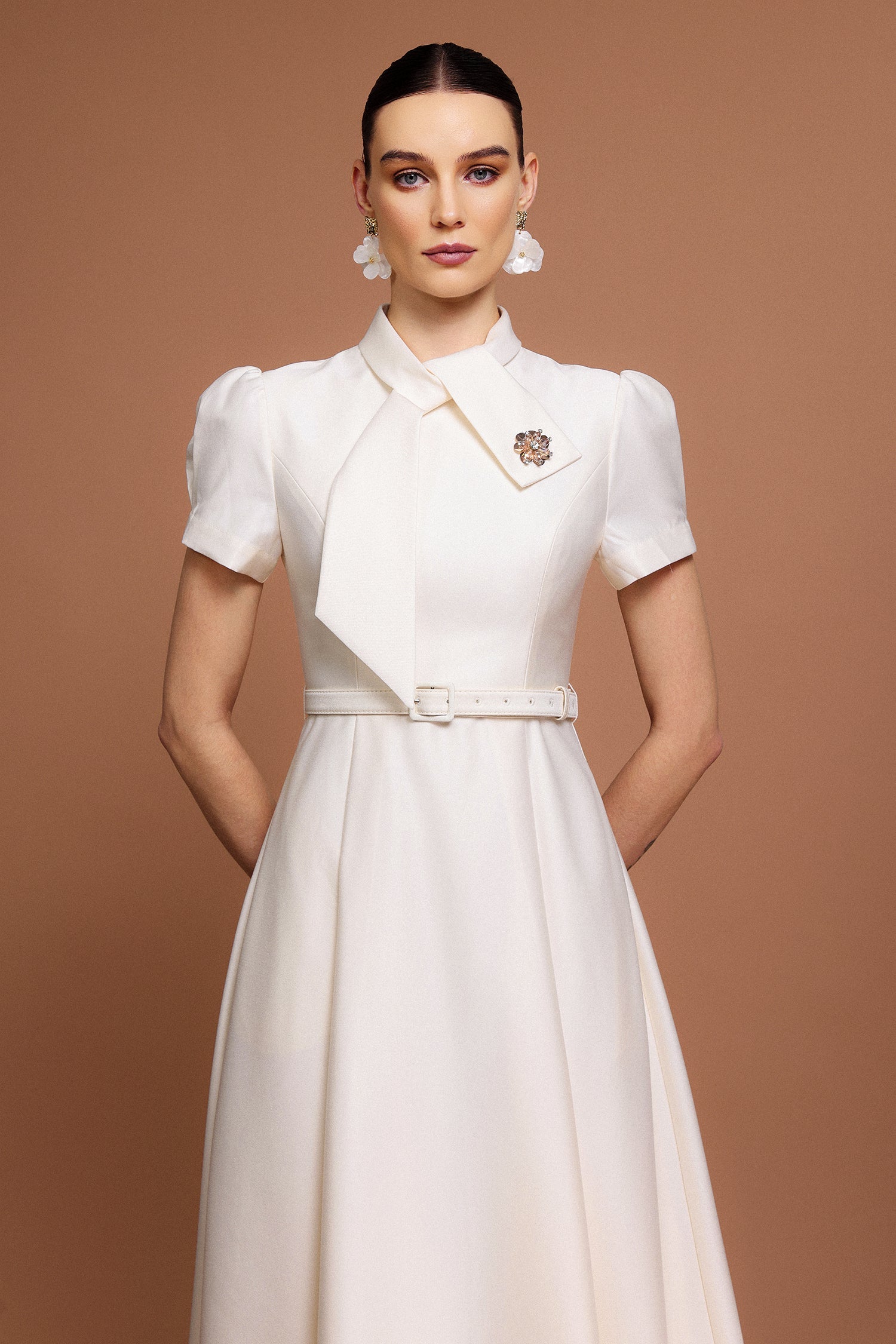Short Sleeves Diamond Midi Dress