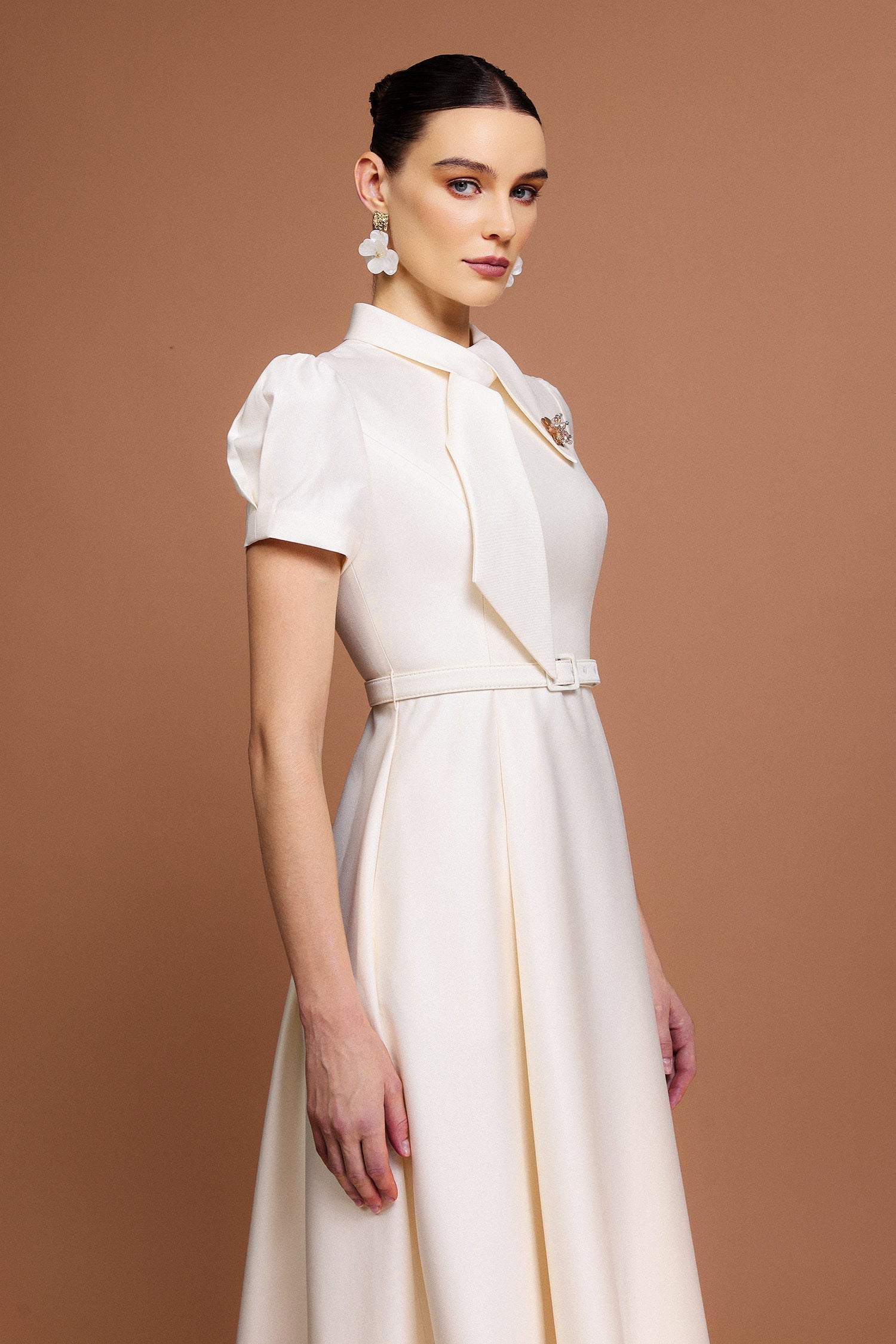 Short Sleeves Diamond Midi Dress