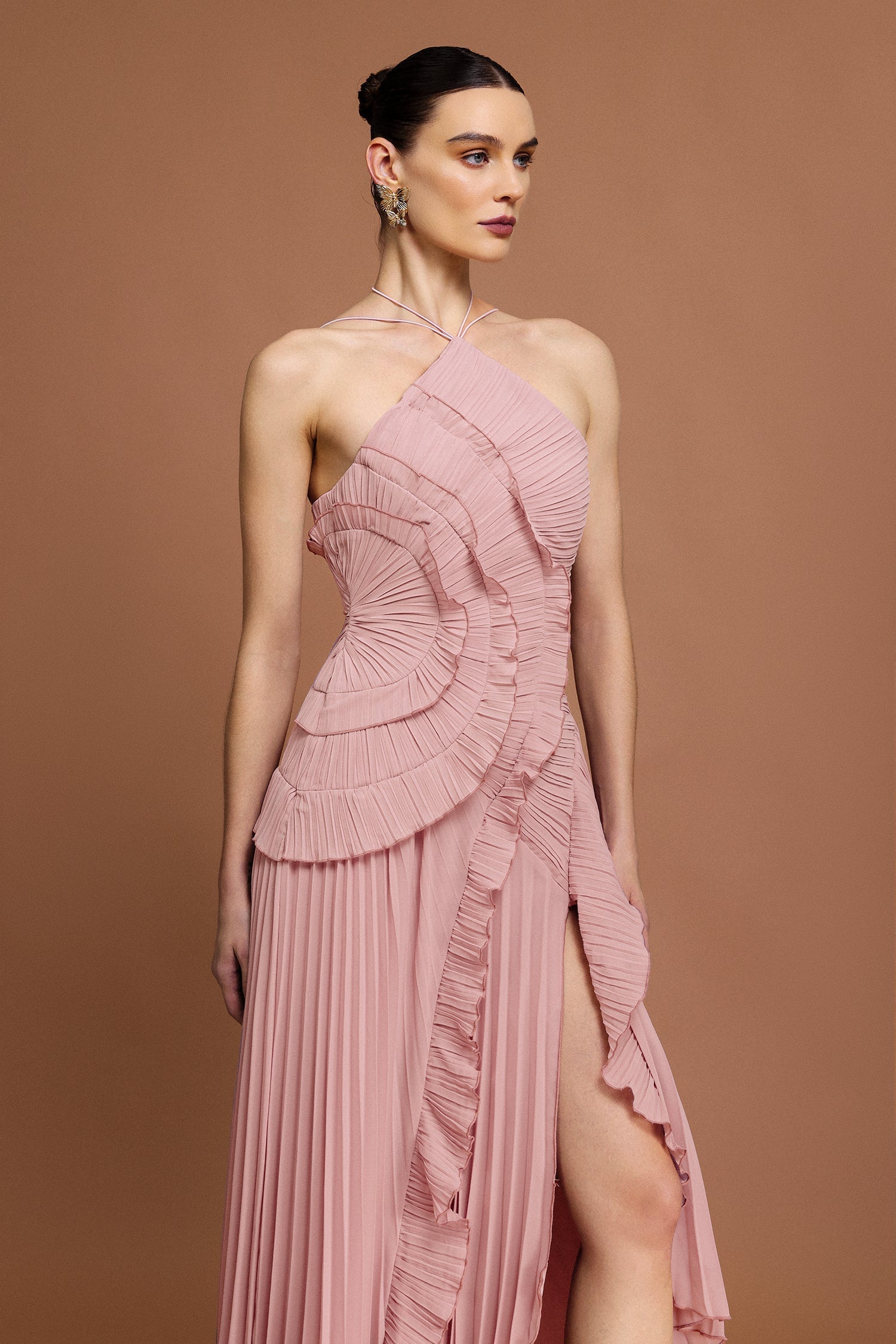Sleeveless Folds Maxi Dress in Light Pink