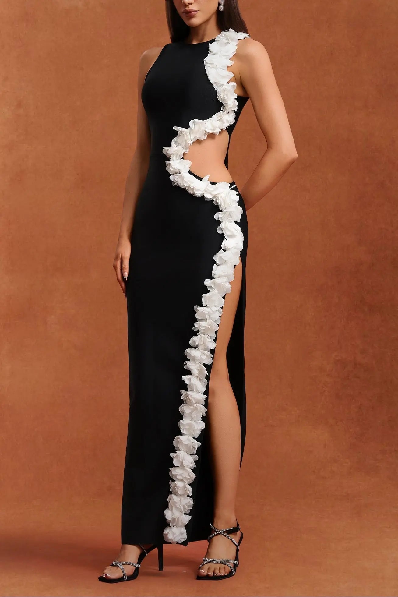 Black Sleeveless Hollow Out Flowers Bandage Maxi Dress