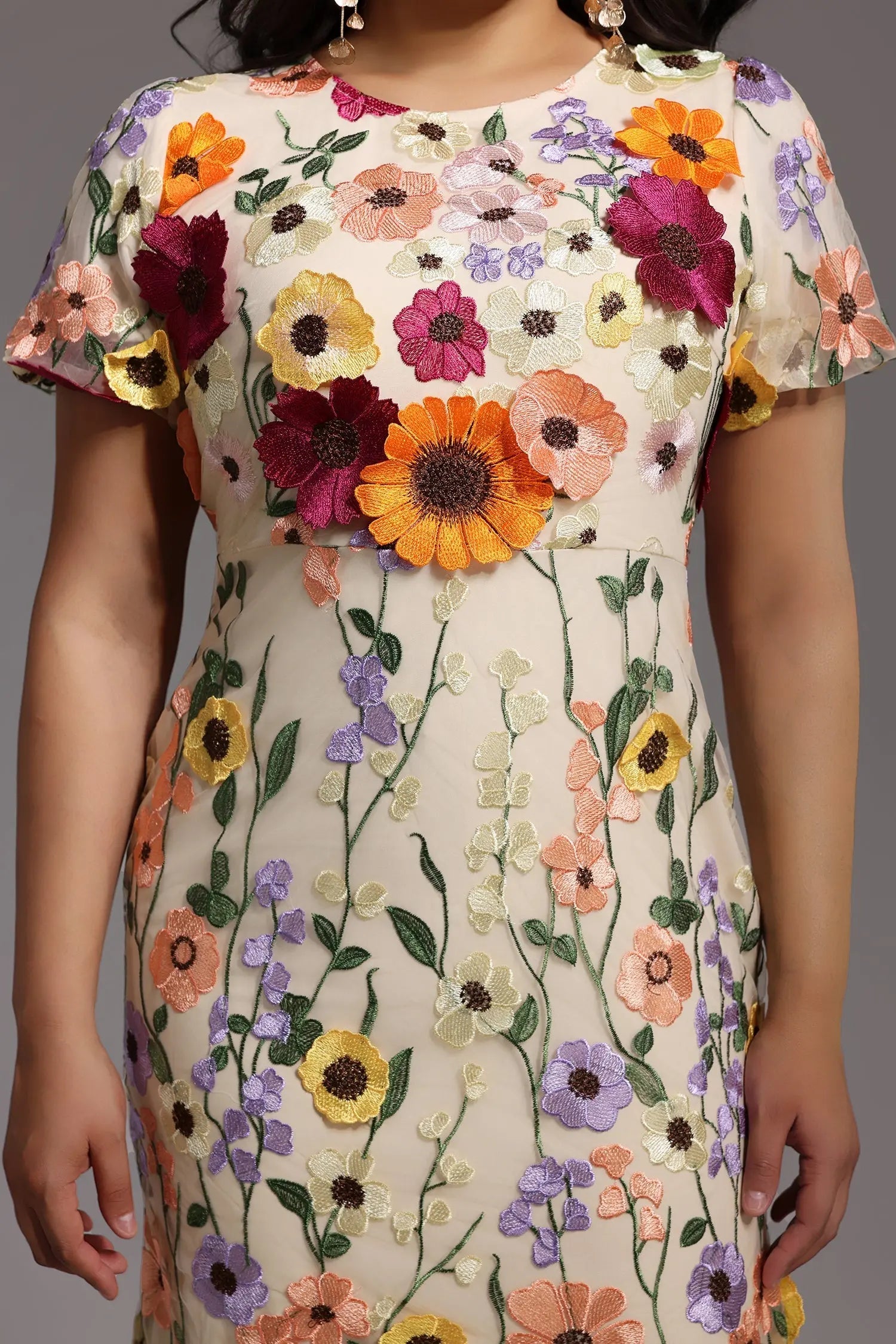 Short Sleeve Round Neck Flowers Midi Dress