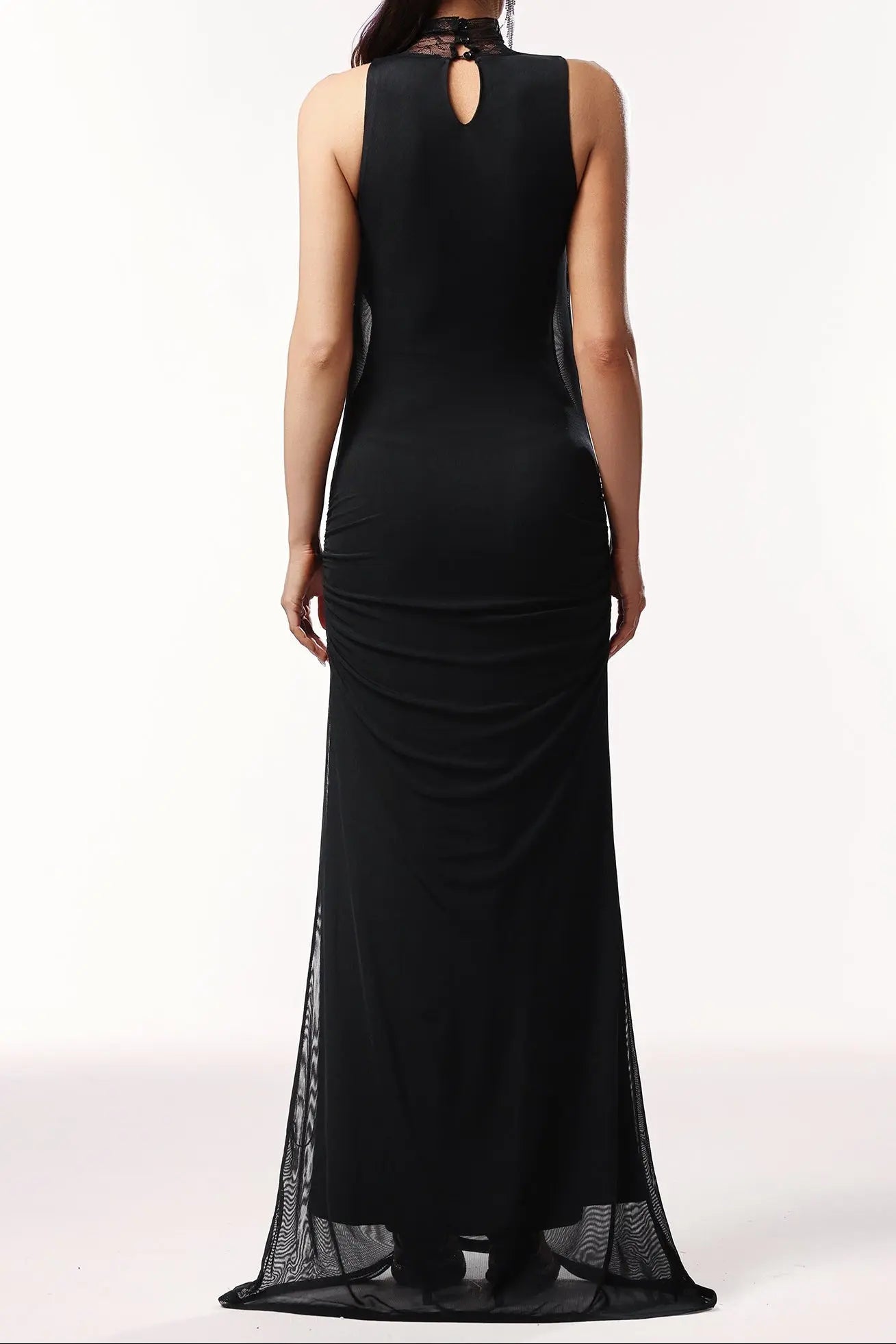 Halter Sleeveless Lace Wrinkle Maxi Dress