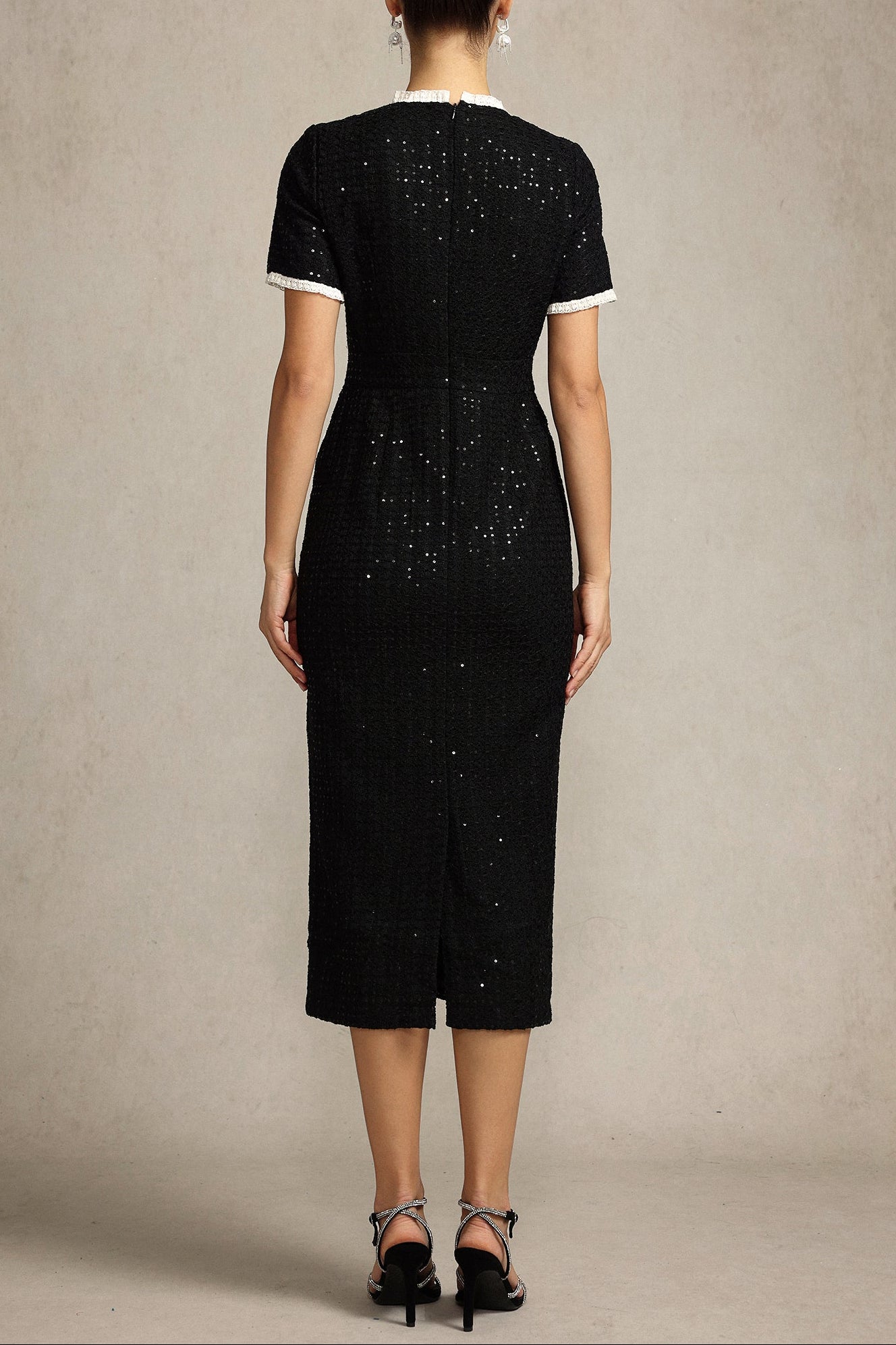 Round Neck Short Sleeves Sequin Maxi Dress in Black