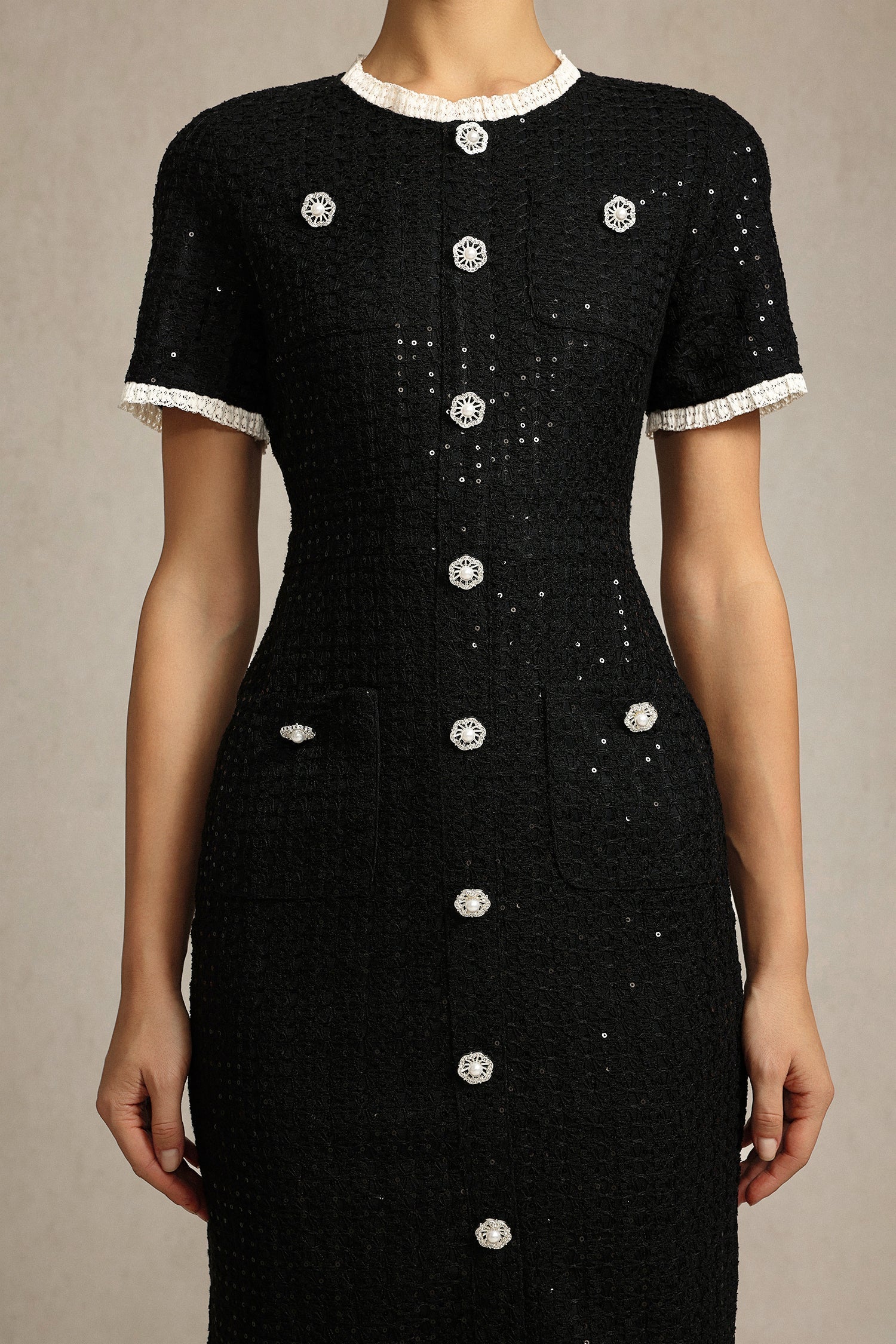Round Neck Short Sleeves Sequin Maxi Dress in Black