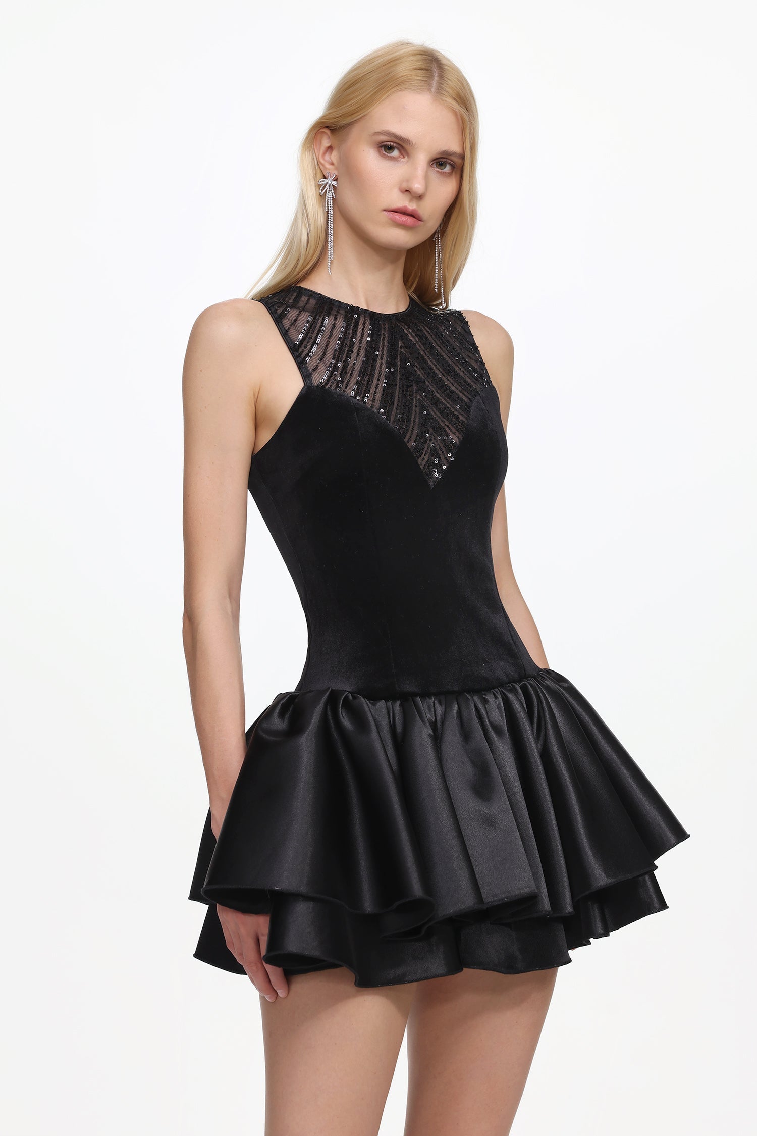 Chic Contour Deep V Sleeveless Sequin Mini Dress