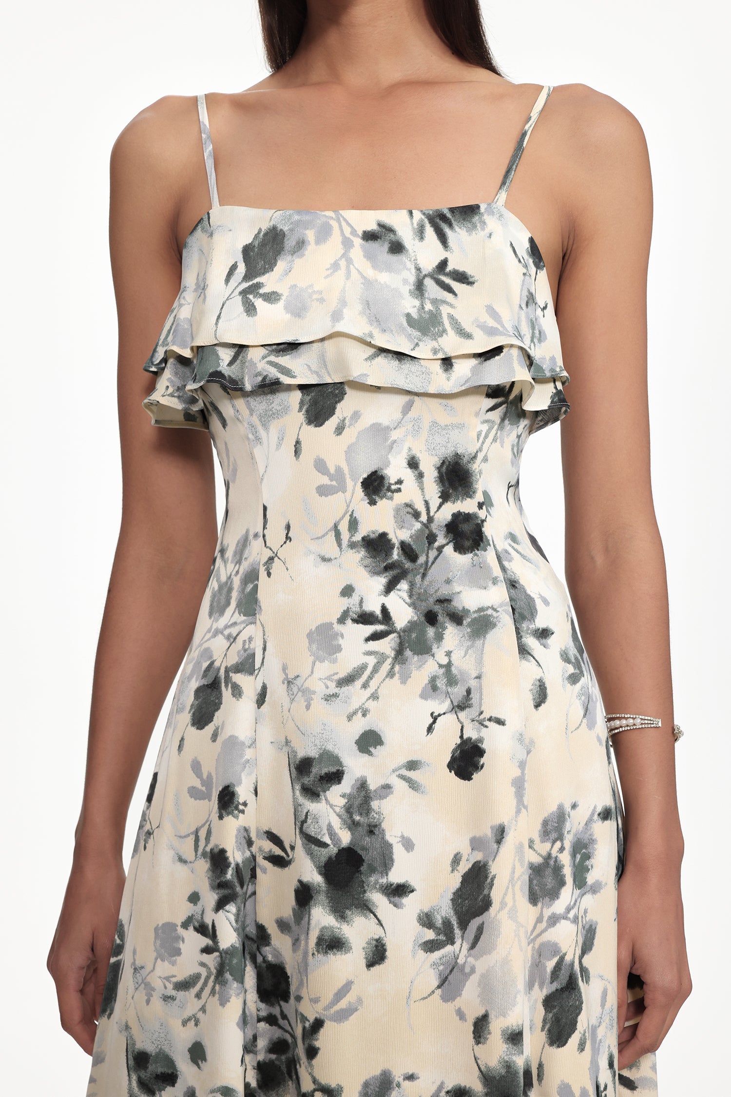 Cinched Waist Sleeveless Ruffle Floral Print Woven Midi Dress