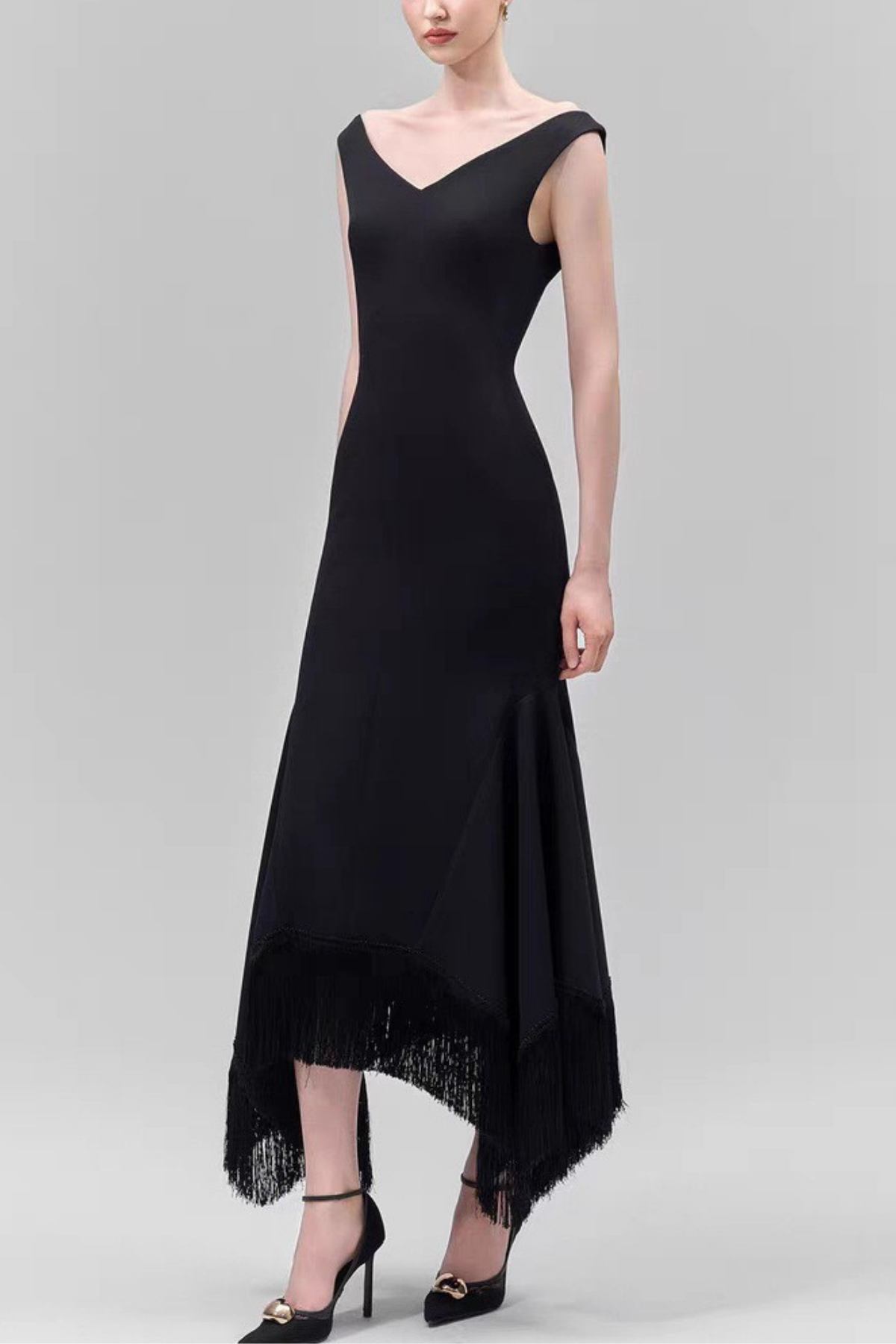 Sleeve V Neck Bodycon Fringe Hem Asymmetrical Black Dress