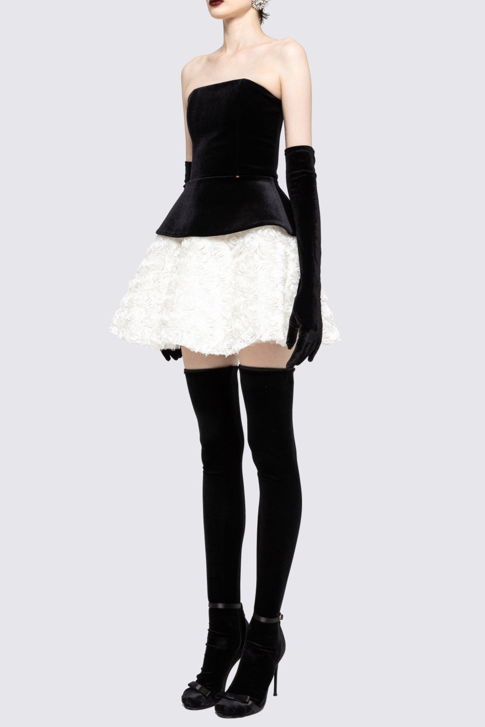 Petal-Layered Top Mini Skirt Suit Without Glove - Black/White