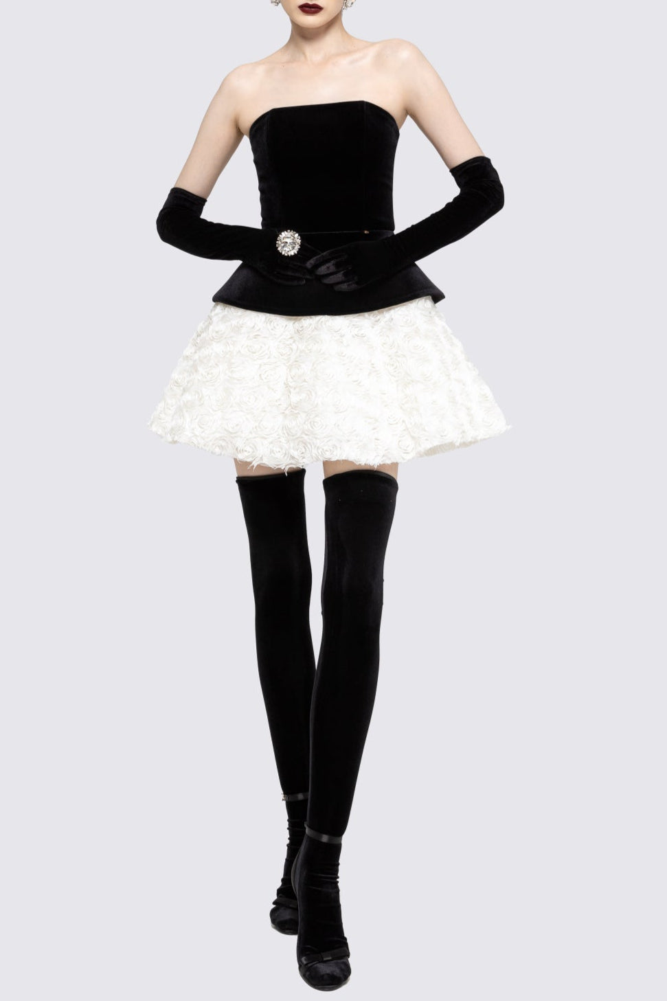Petal-Layered Top Mini Skirt Suit Without Glove - Black/White