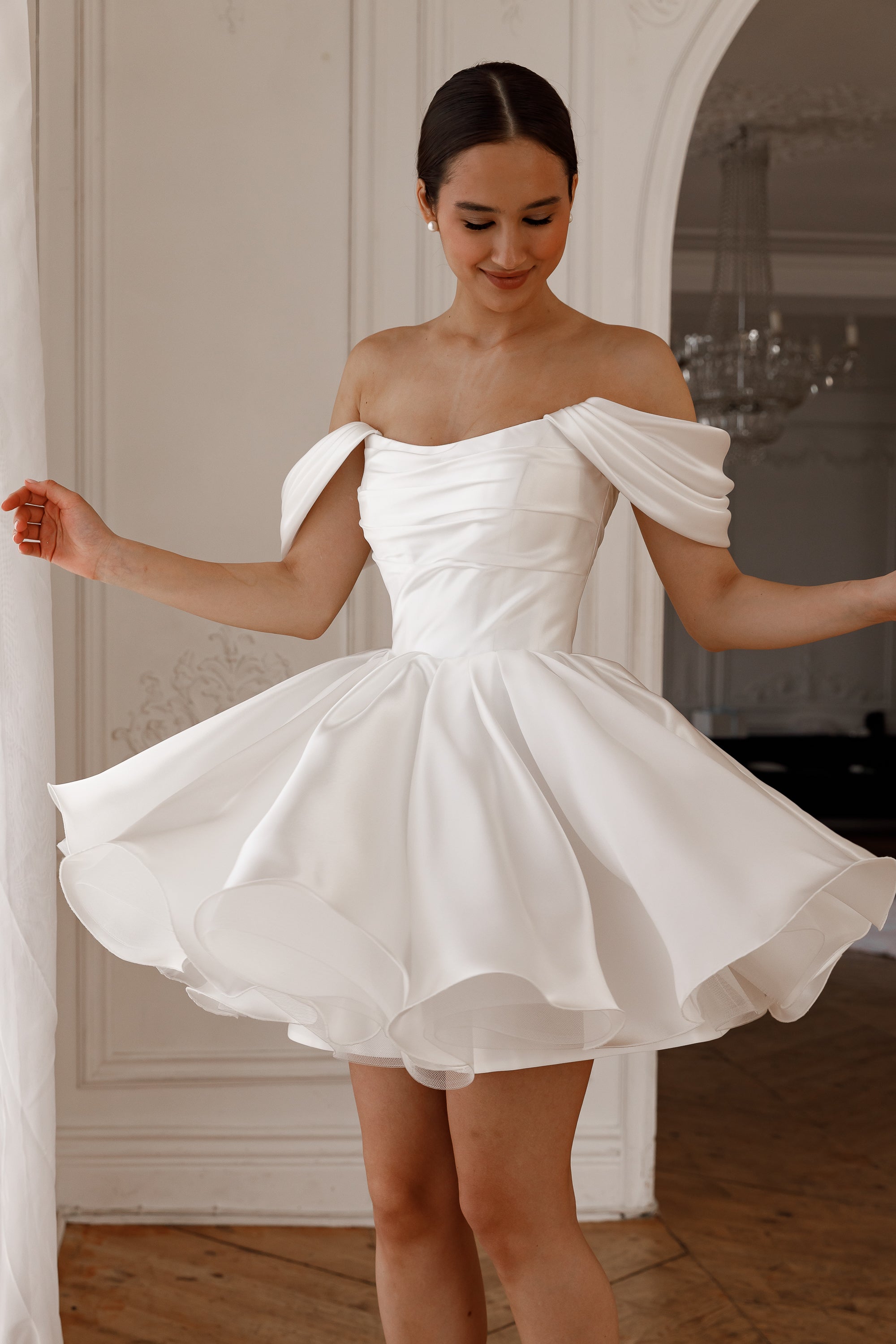 Detachable Straps Mini Dress in Light Lvory