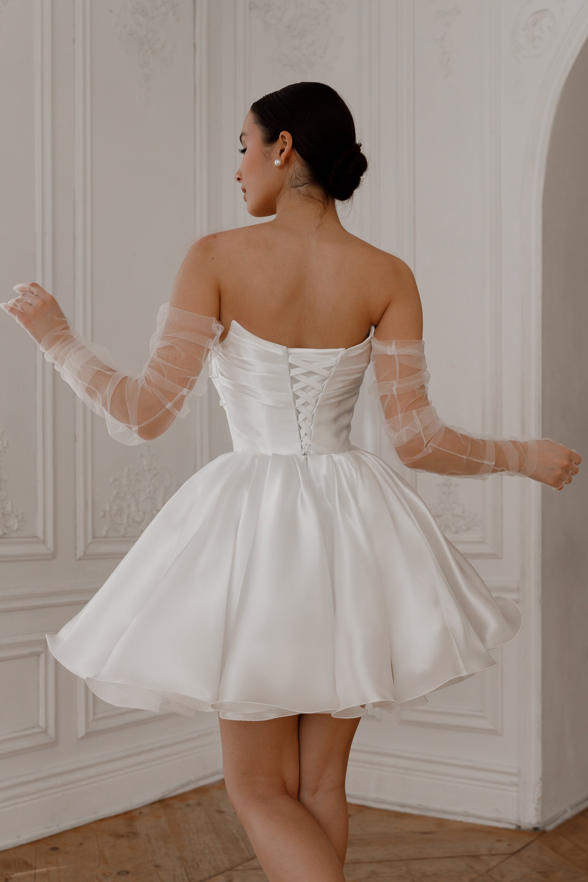 Detachable Straps Mini Dress in Light Lvory