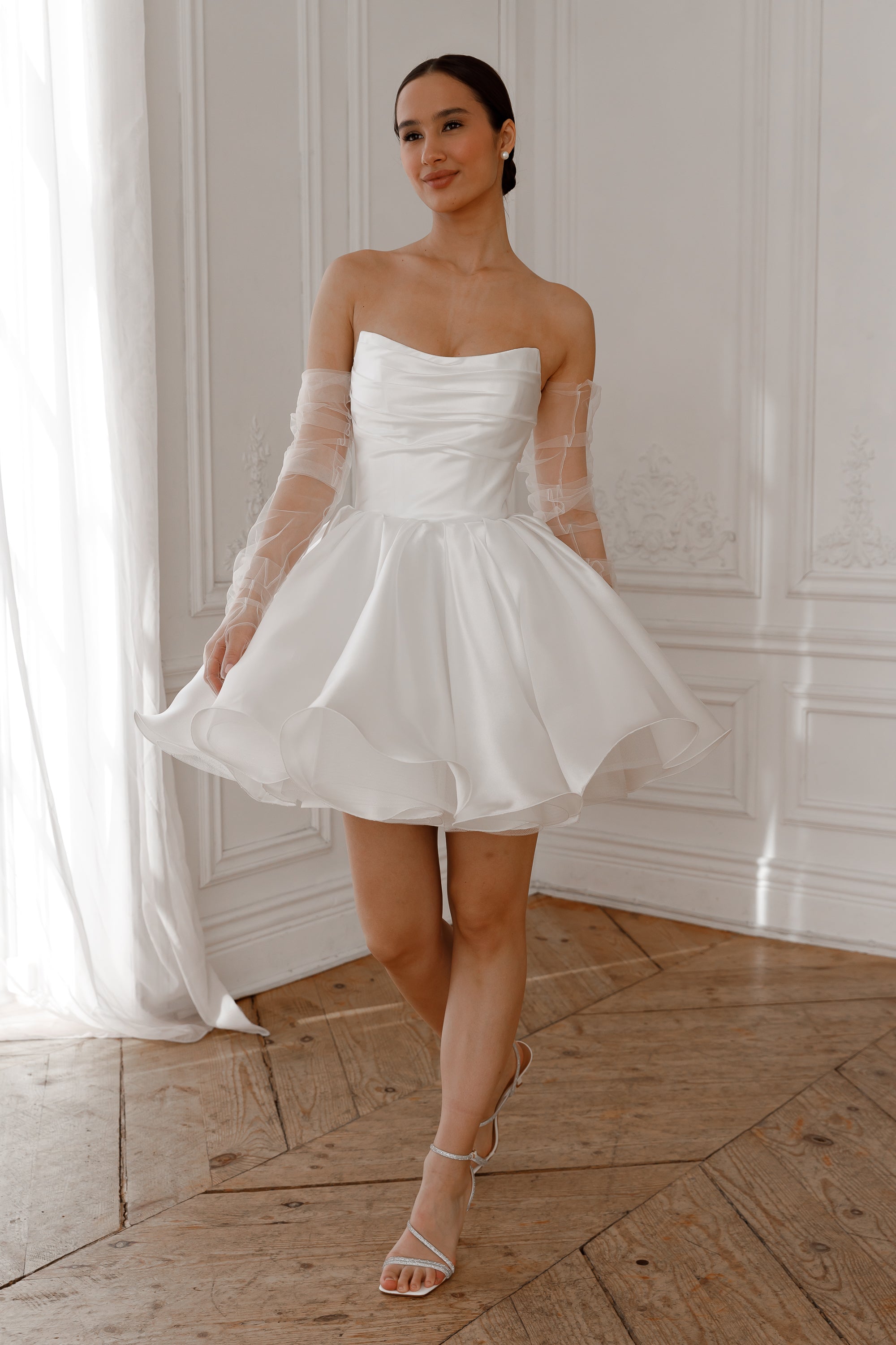 Detachable Straps Mini Dress in Light Lvory