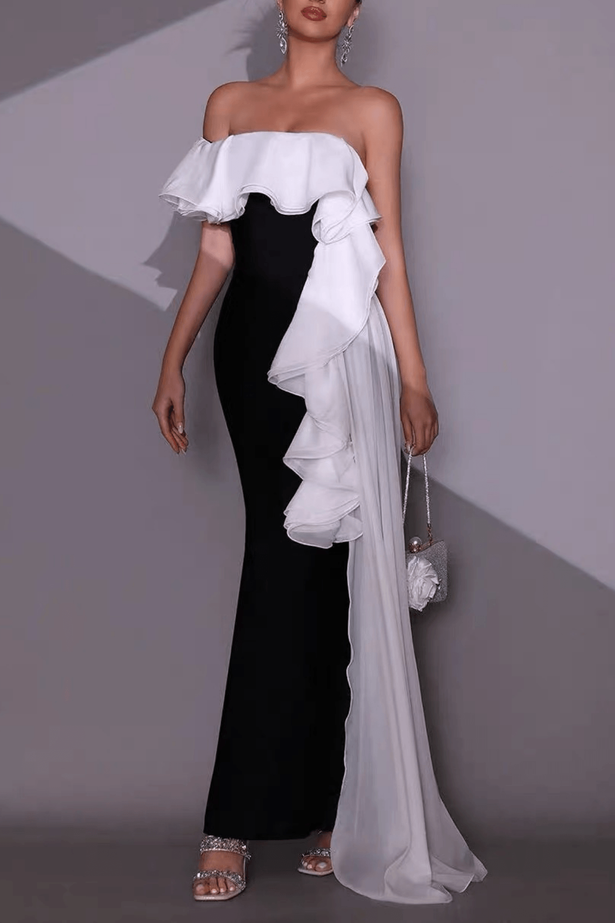 Off Shoulder Contrast Ruffle Dress