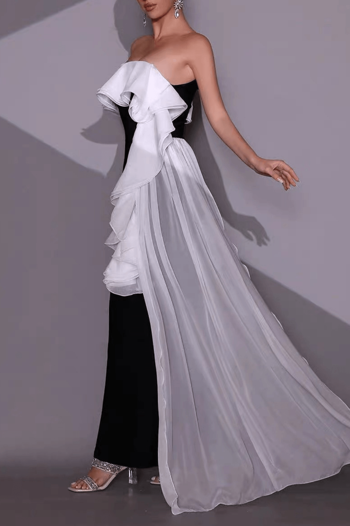 Off Shoulder Contrast Ruffle Dress