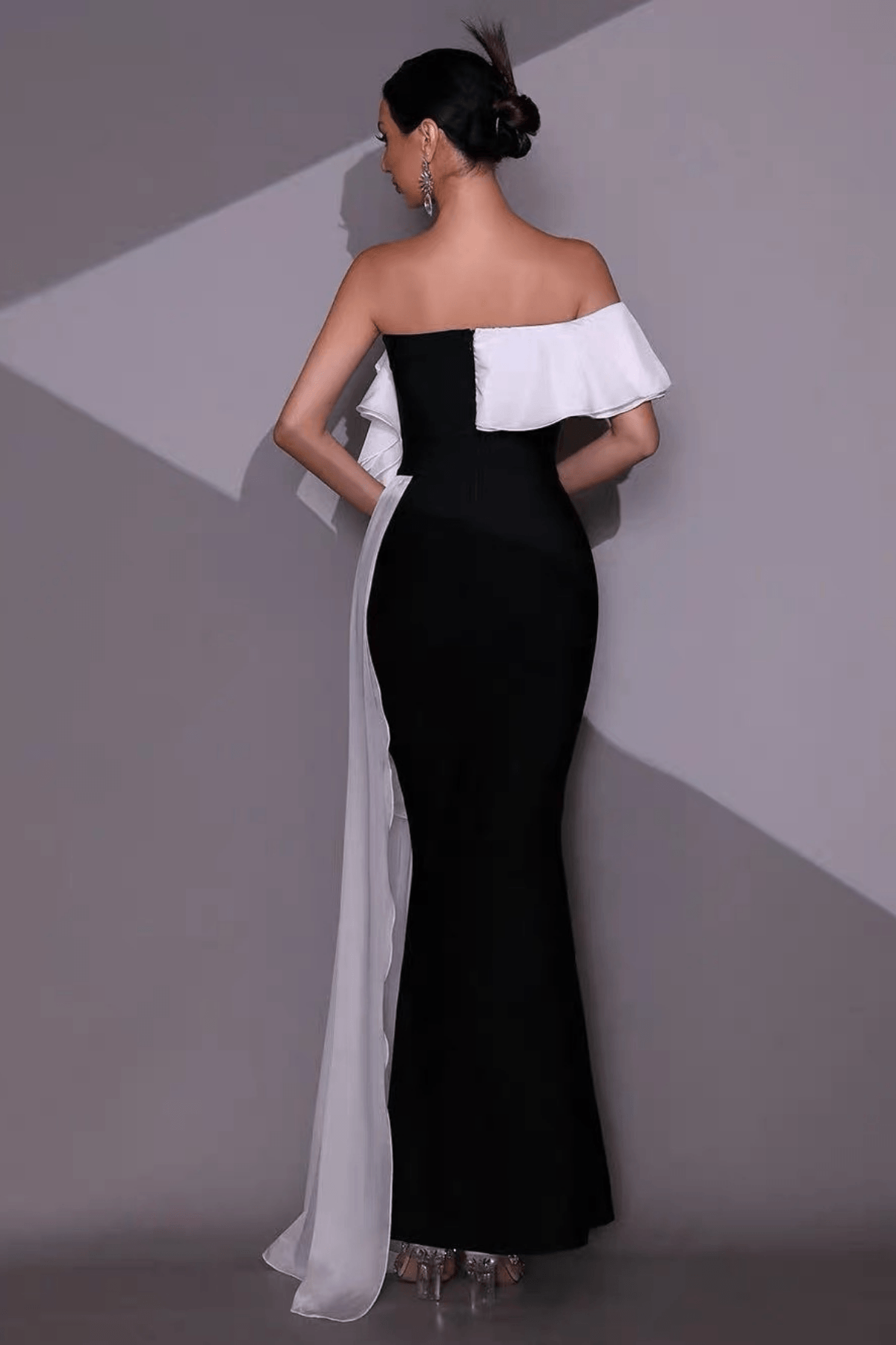 Off Shoulder Contrast Ruffle Dress