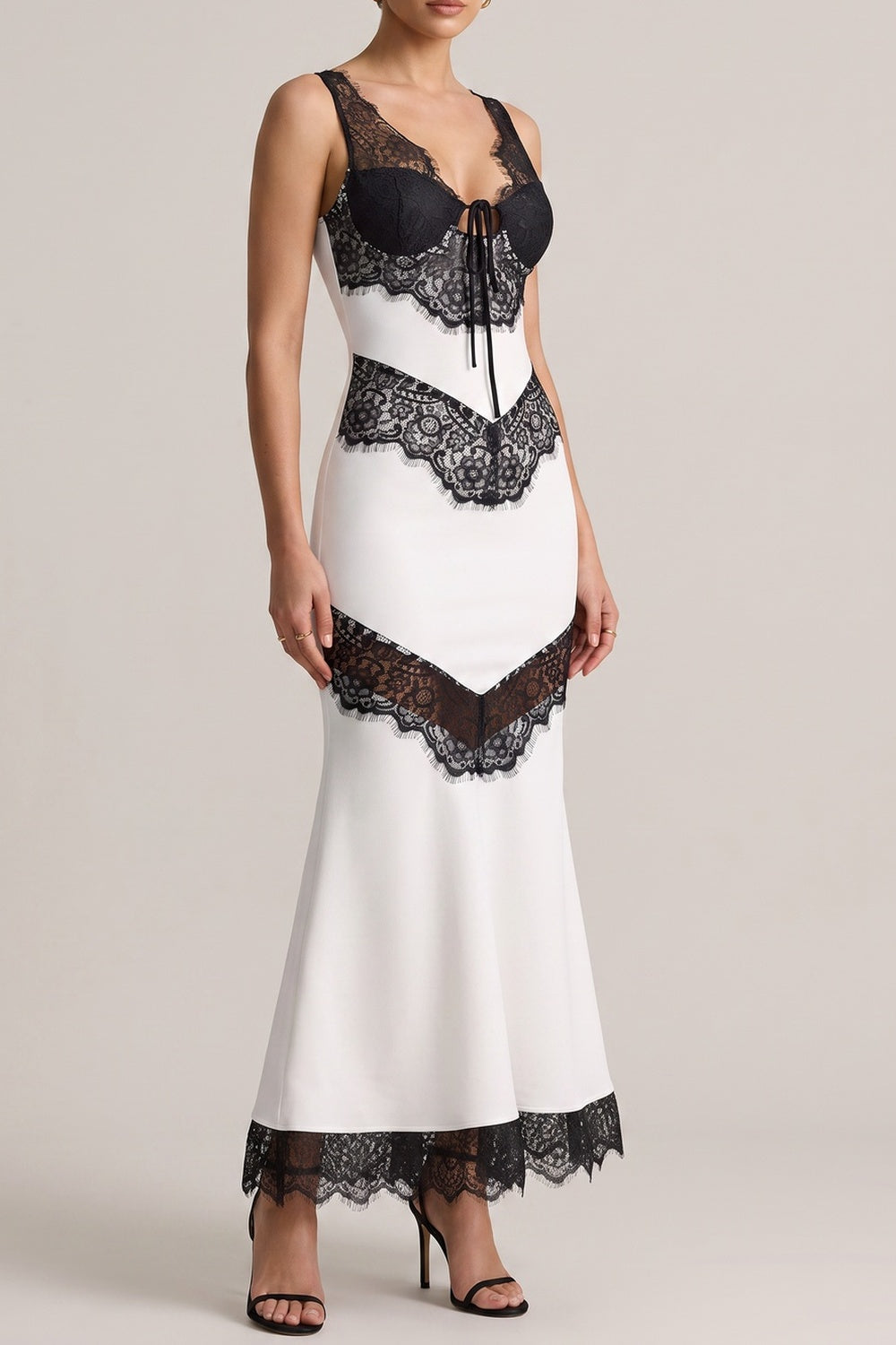 Sleeveless Black Lace Patchwork Maxi Dress