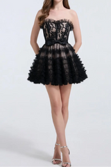 Lace Puffy Mini Dress in Black