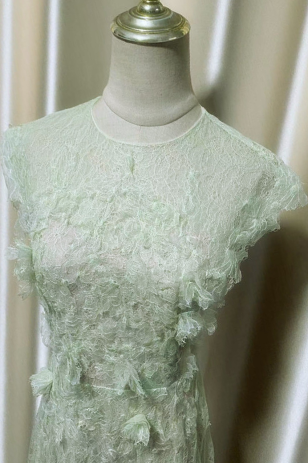 Lace Flower Embellished Maxi Dress in Green