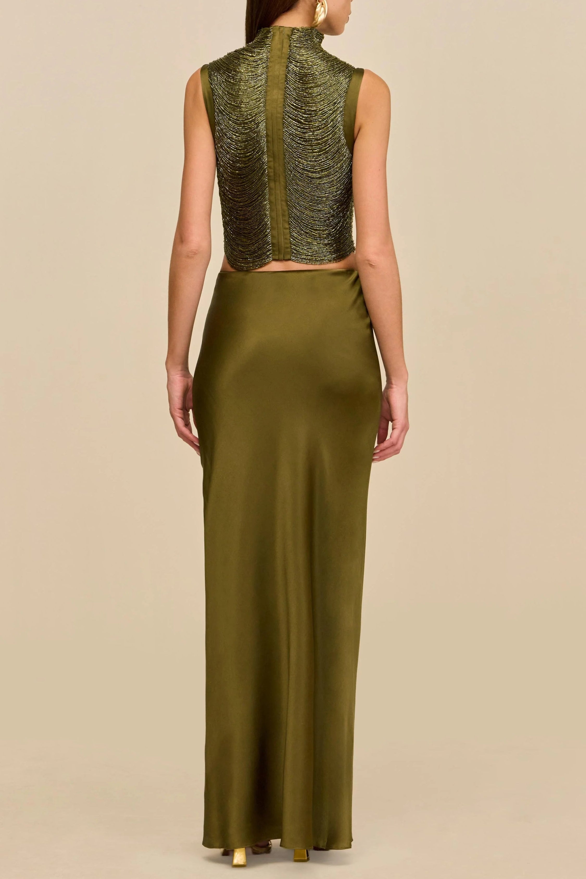 Sleeveless Turtleneck Paneled Top and Satin Skirt Set in Green