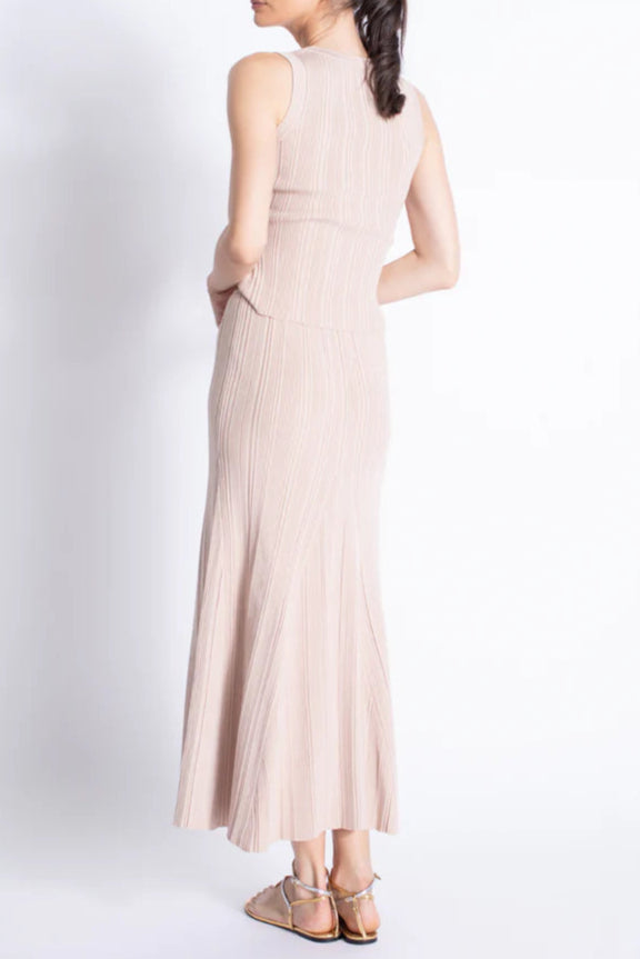 Sleeveless Knitted Dress Top Skirt Set in Apricot
