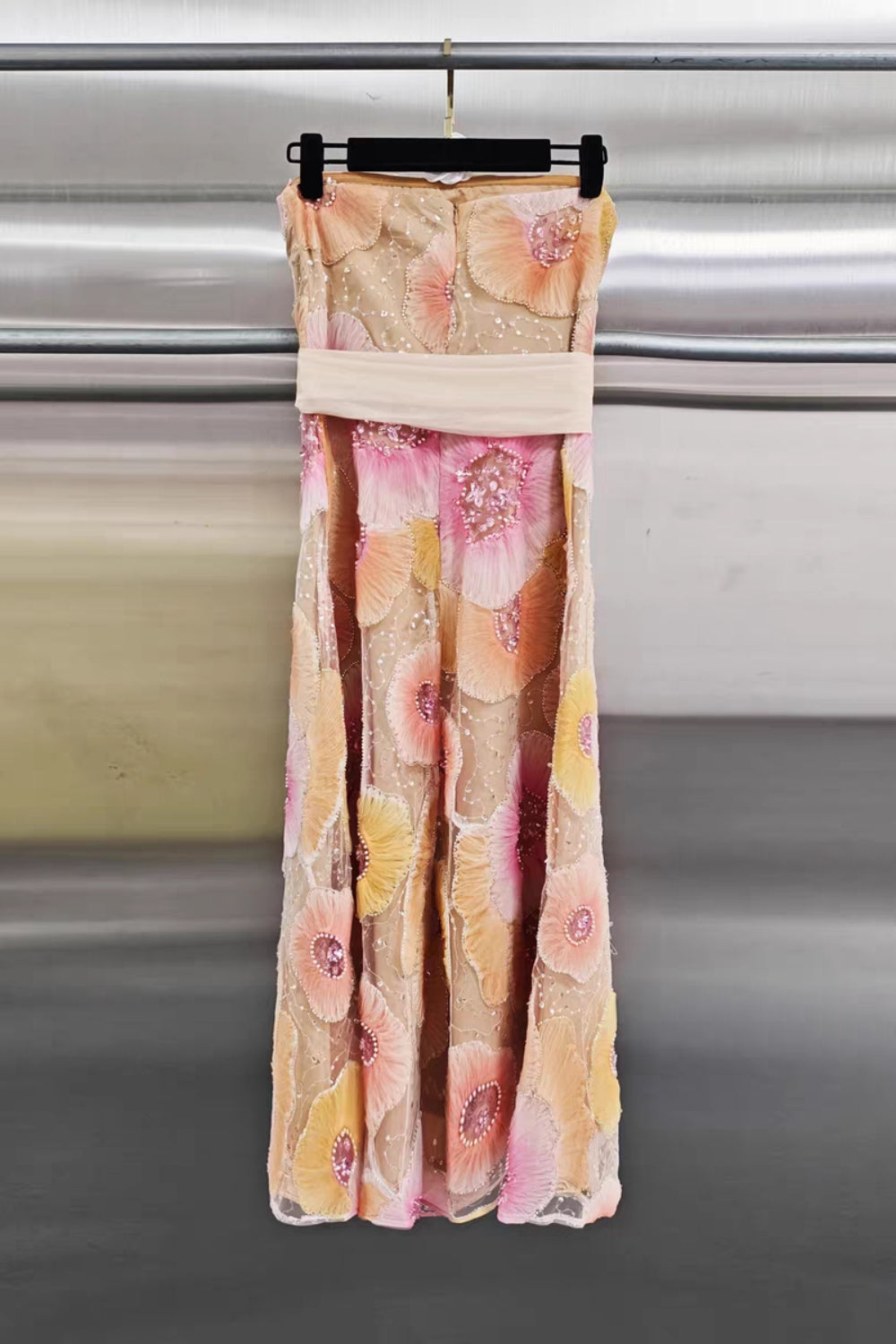 Flower Sequin Embellished Midi Dress