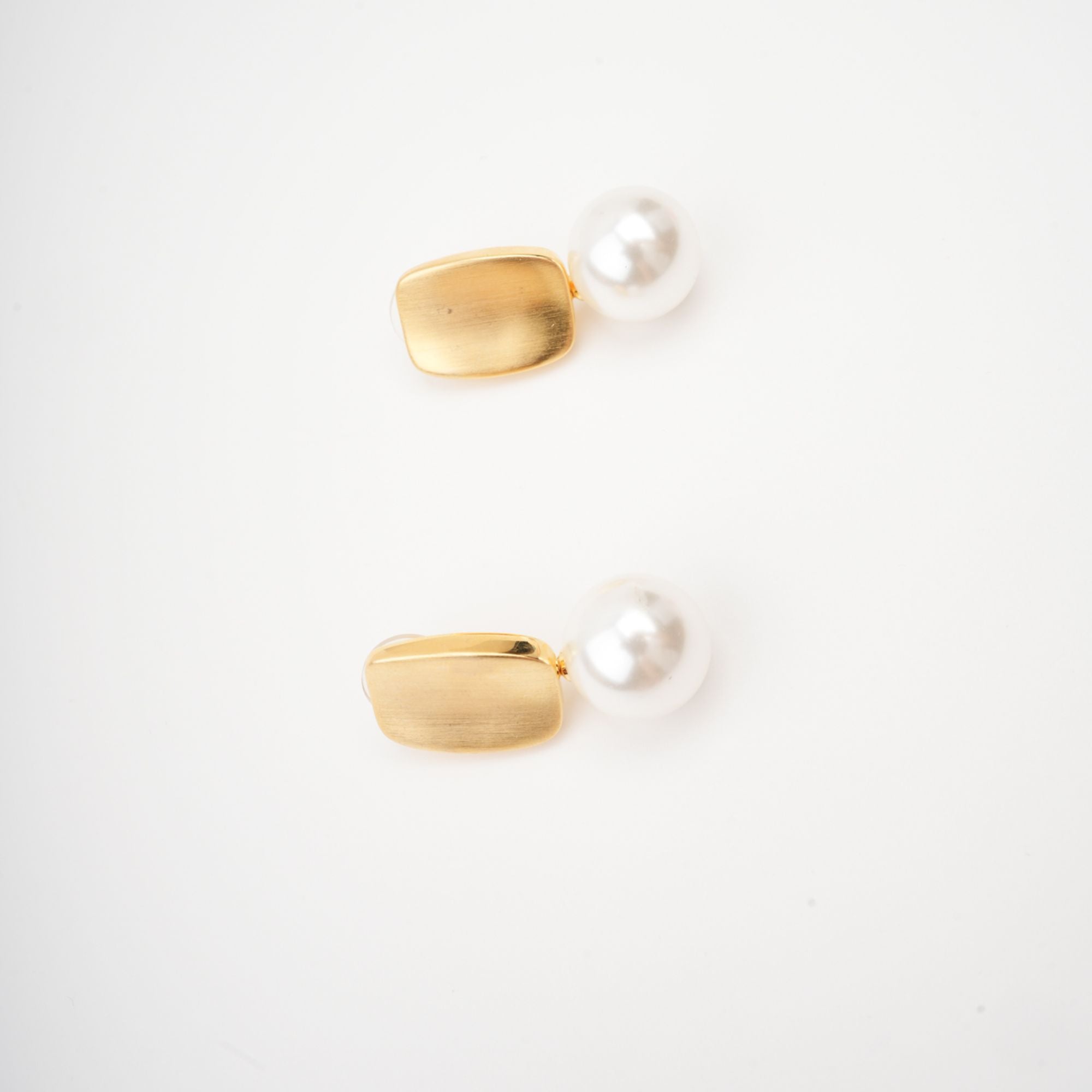 Pauline Faux-Earrings