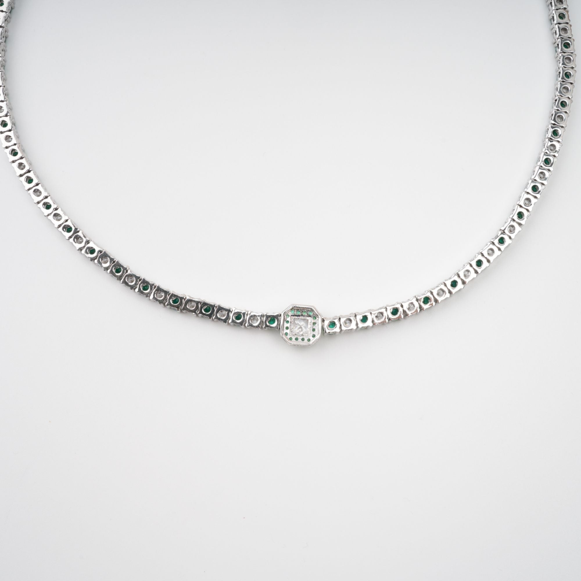 Sequin Green Crystal Embellished Necklace