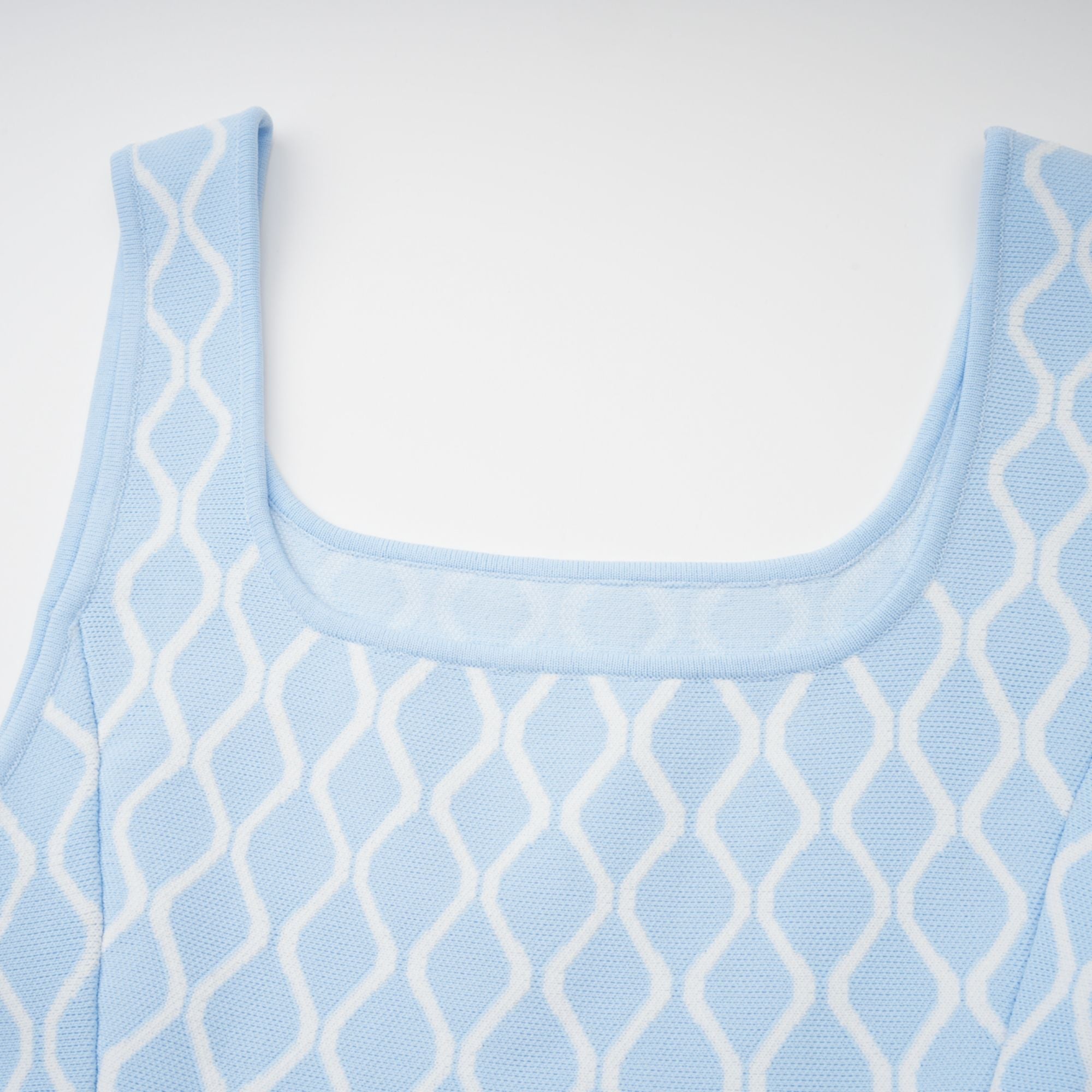 Patterned-Sleeveless Mini Dress