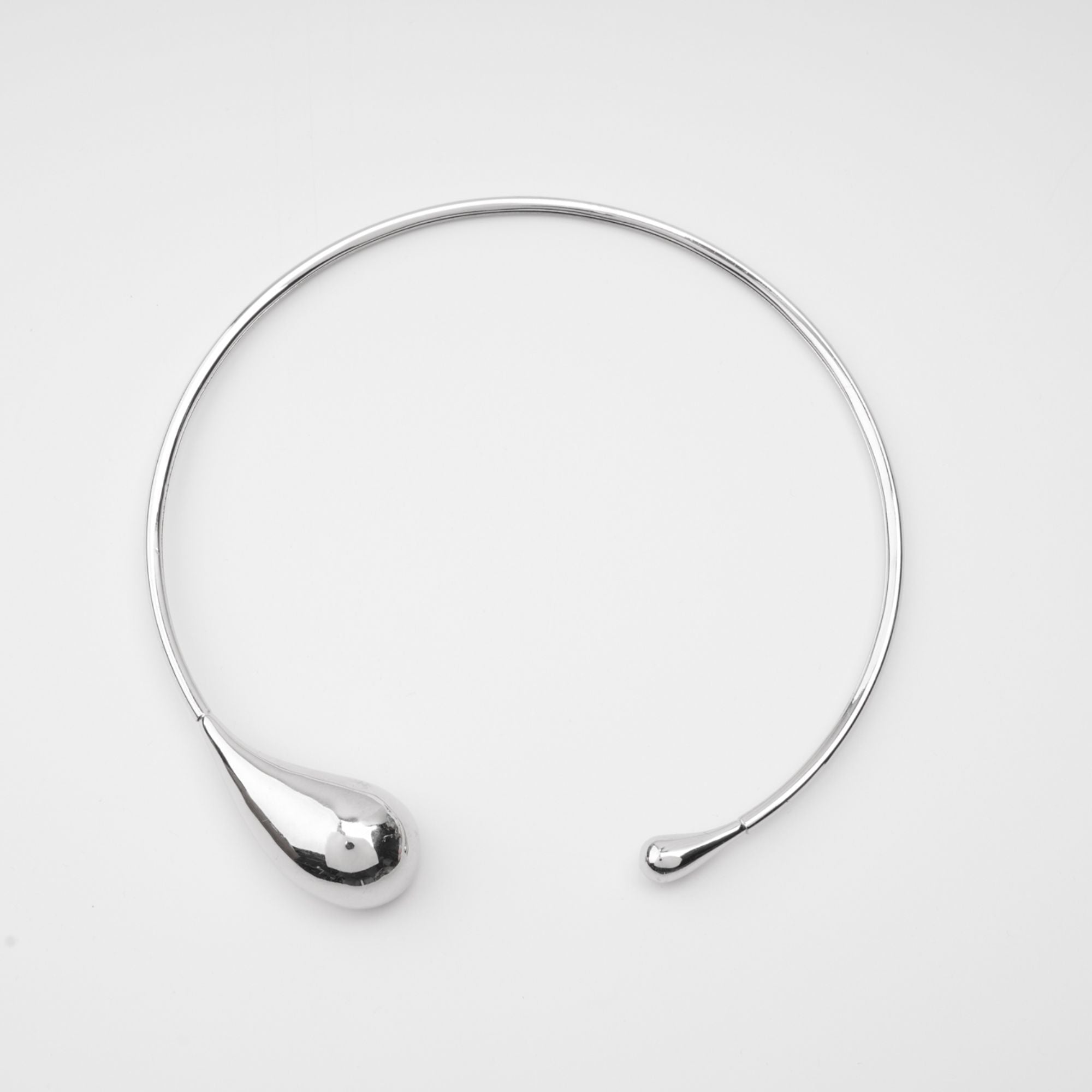 Waterdrop-Shaped Necklace