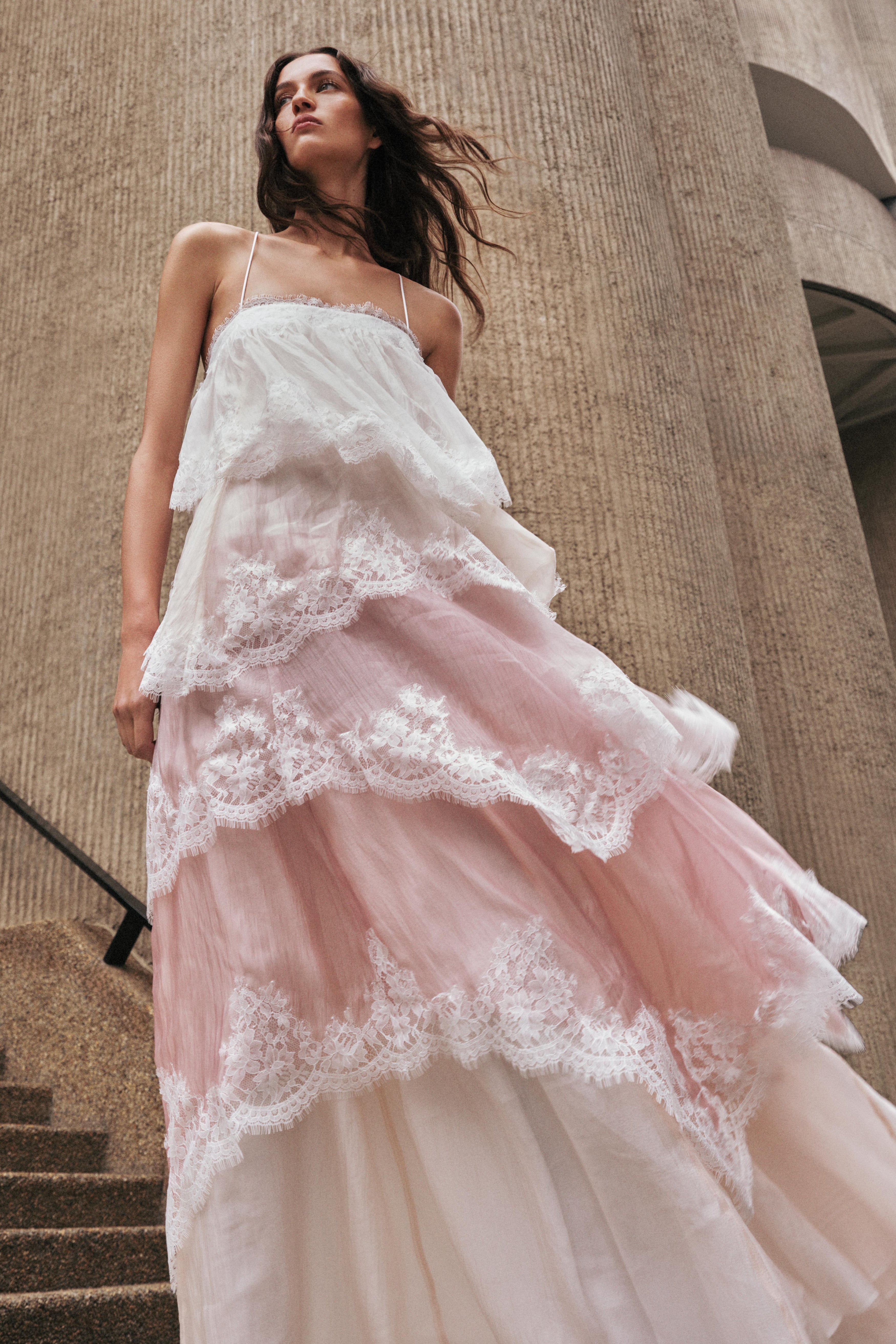 Flowy Strap Lace Trim Maxi Dress