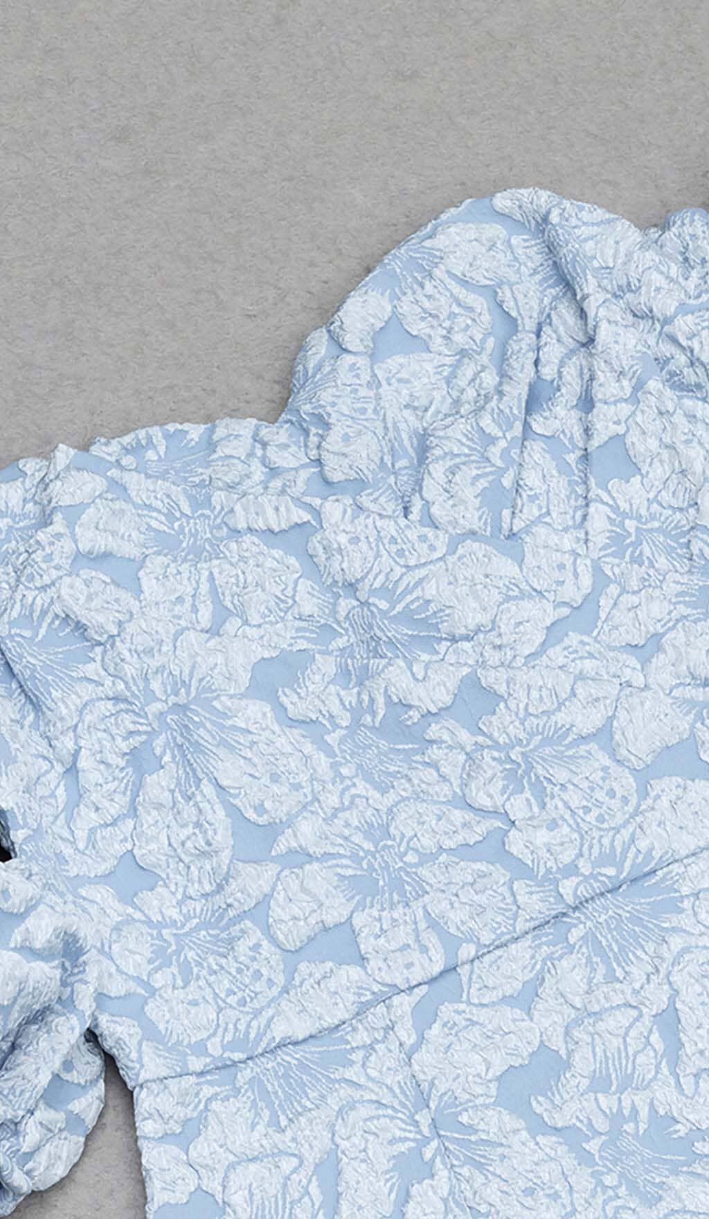 PUFF SLEEVE MIDI DRESS IN SKY BLUE