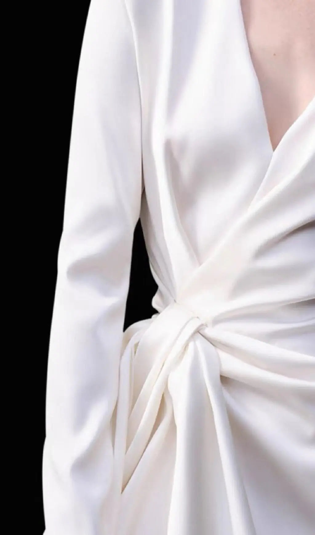 Long Sleeve Dress In White