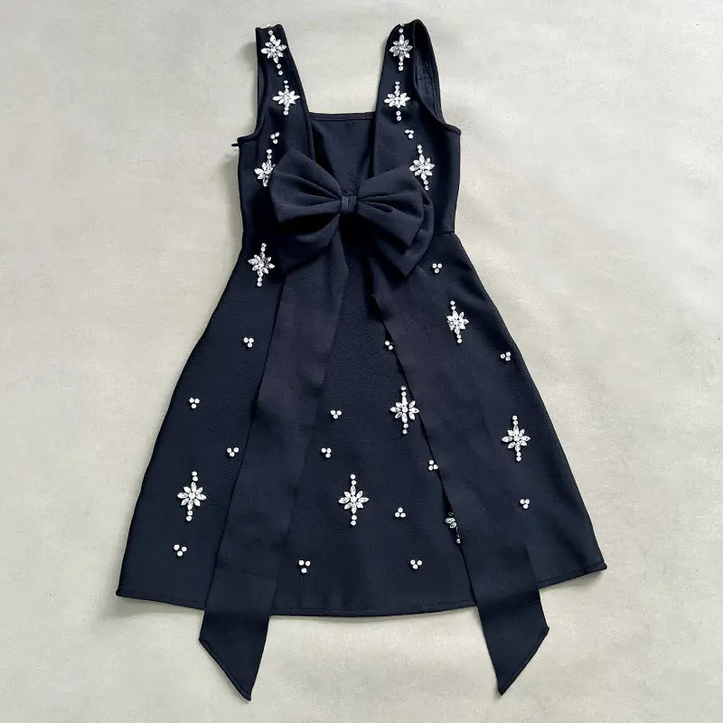 Sleeveless Diamond Bandage Mini Dress in black