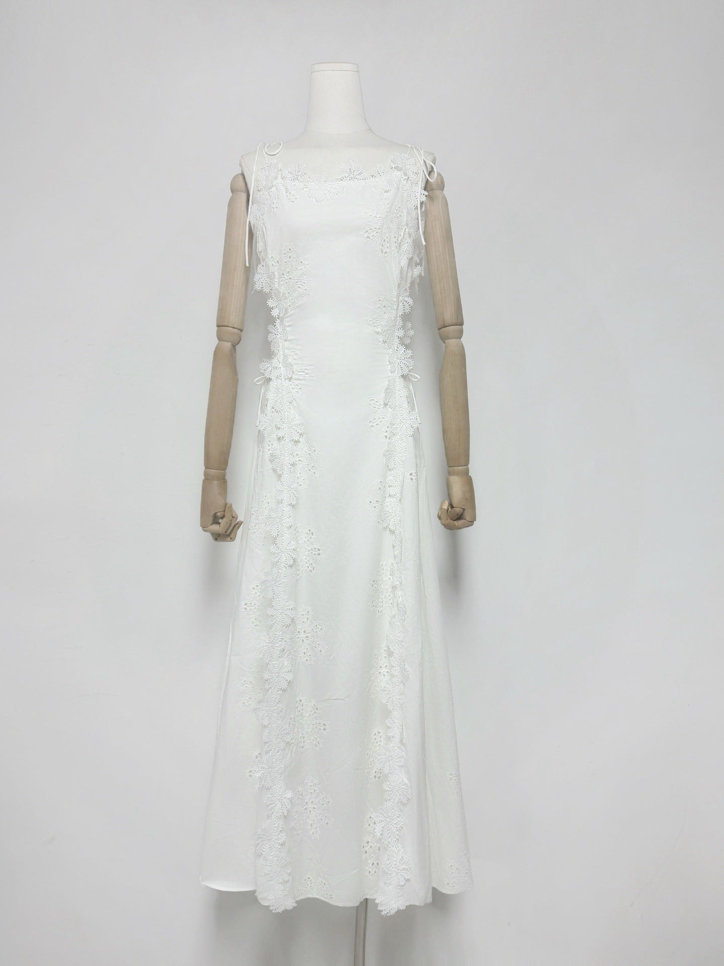 Lace Trim Embroidery Hollow Midi Dress in White