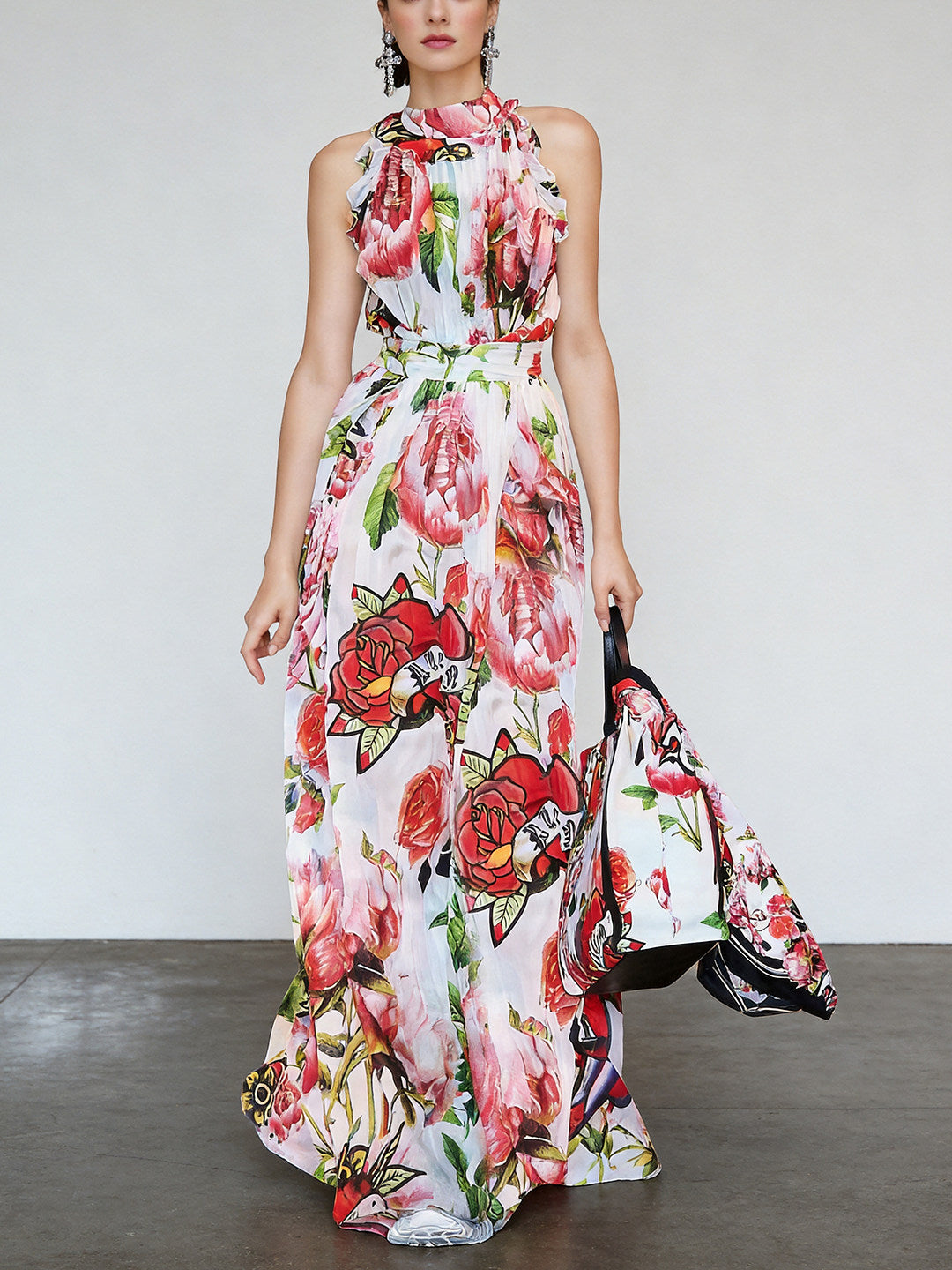 Floral Printed Sleeveless Flowing Large Swing Dress