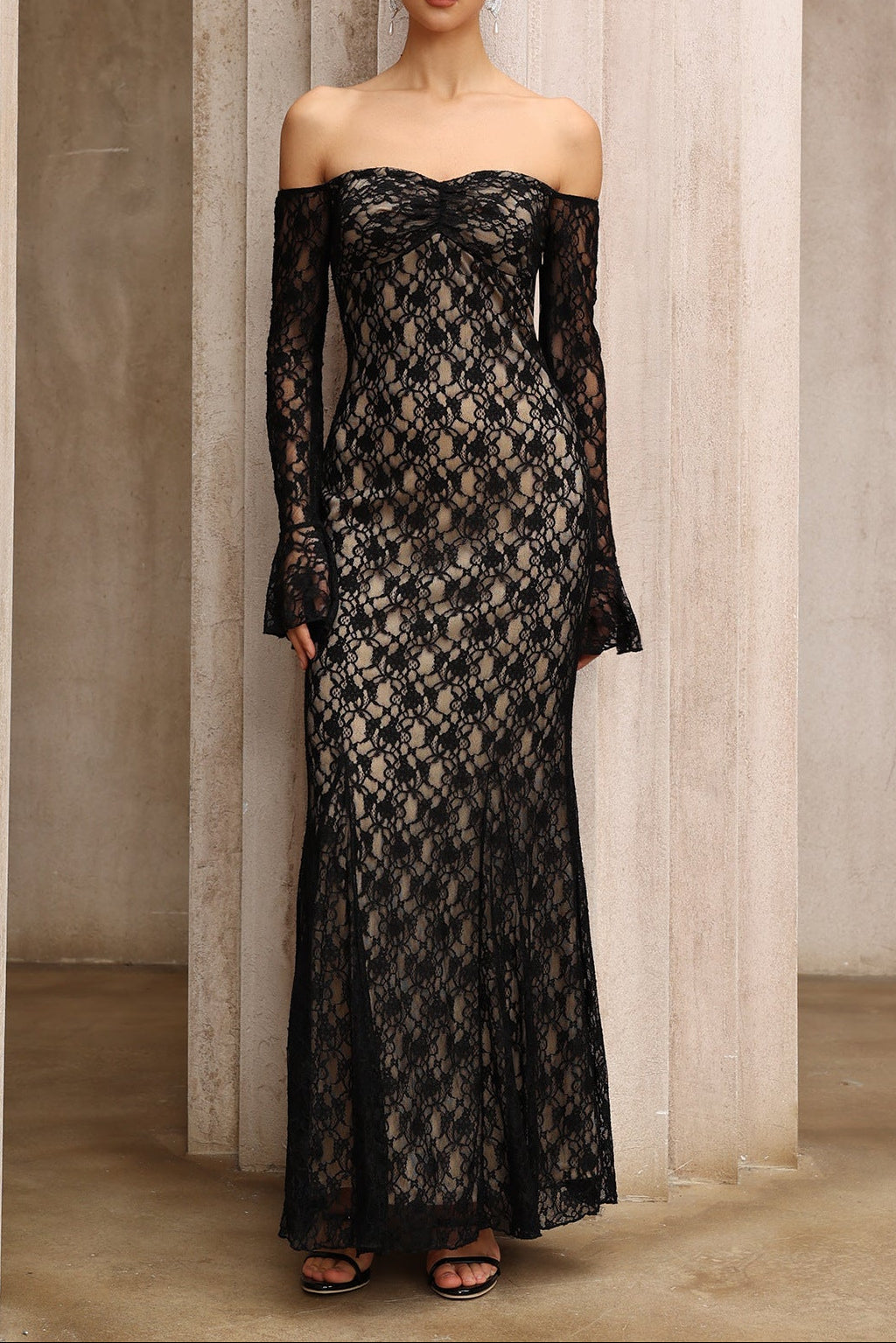One-Shoulder Lace Long Sleeves Maxi Dress in Black