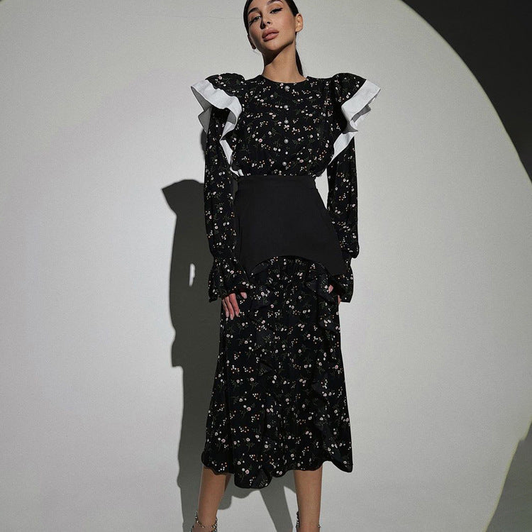 Floral Print Ruffle Trim Midi Dress in Black