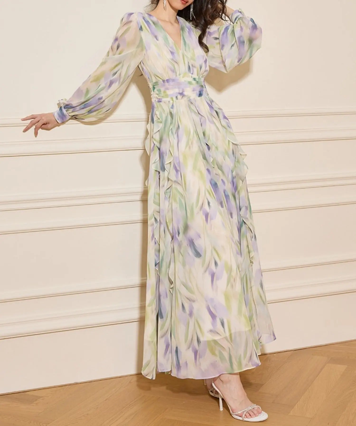 V-Neck Floral Print Lantern Sleeve Maxi Dress