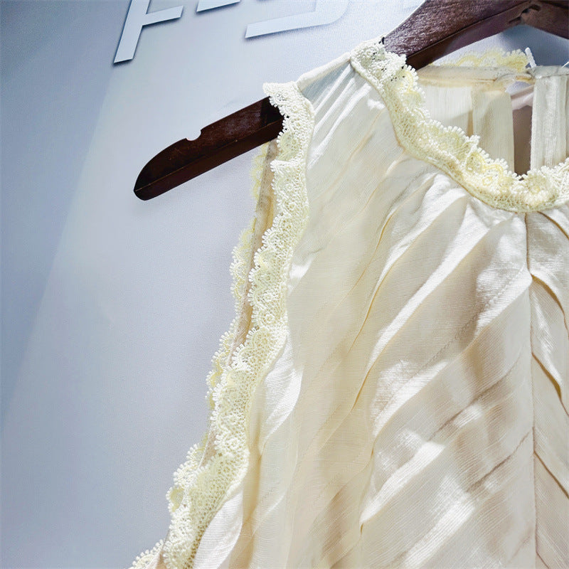 Sleeveless Lace Detail Maxi Dress in Light Yellow