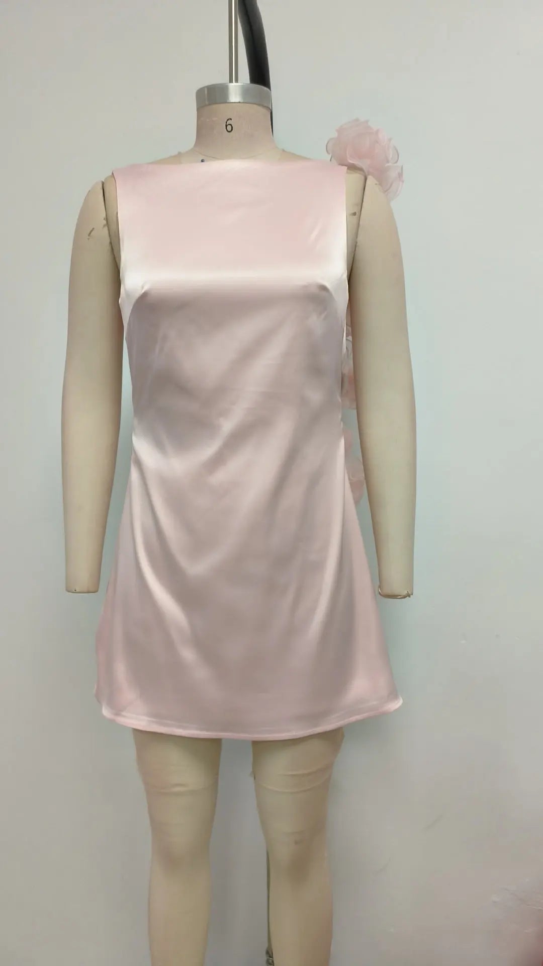 Floral Detail Mini Satin Mini Dress in Pink