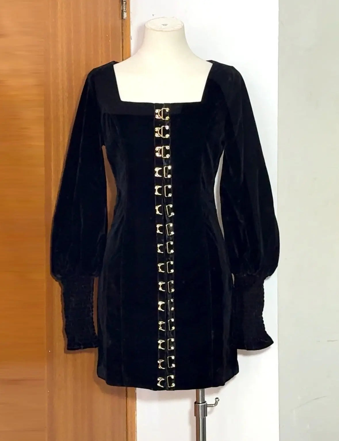 Cinched Waist Square Neck Long Sleeve Mini Dress in black