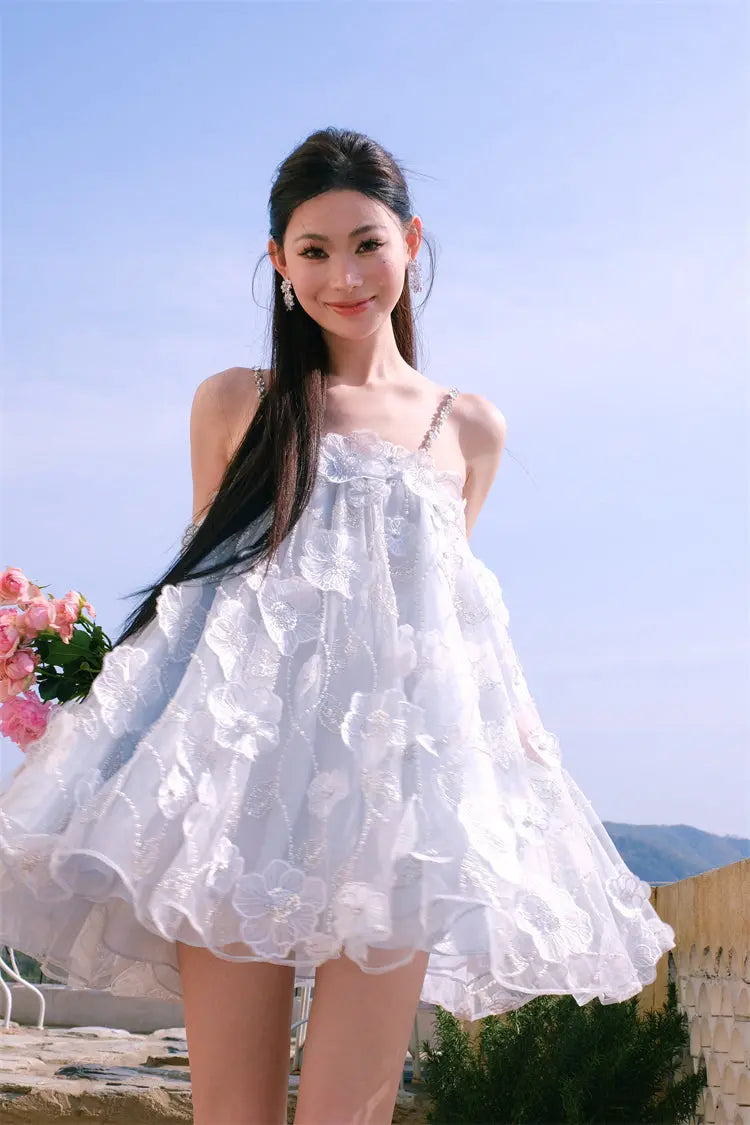 Light Blue Sleeveless Flower Diamond Short Doll Dress