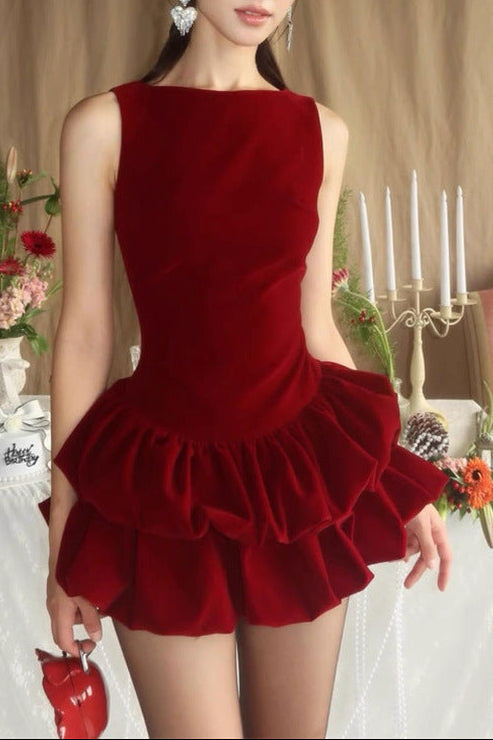 Sleeveless Puffy Mini Dress in Red
