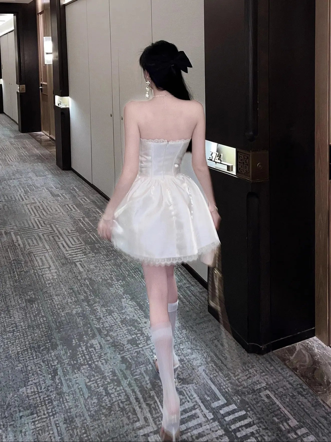 Adele White Sweetheart A-line Satin Mini Dress